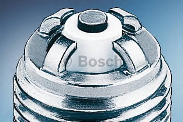 BOSCH 0 242 235 748 Свічка запалювання