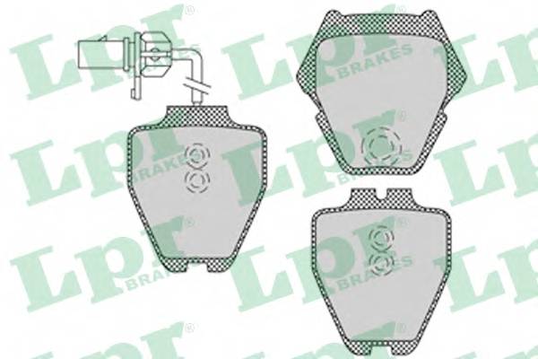 LPR 05P1121 Комплект тормозных колодок,