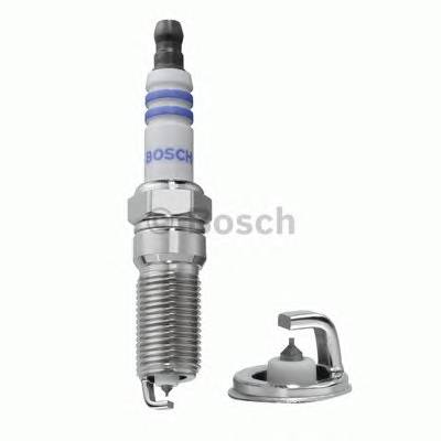 BOSCH 0 242 235 767 Свеча зажигания